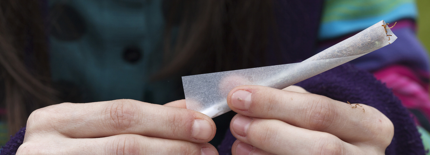 La Haye interdit la consommation de cannabis au centre-ville - Le Temps