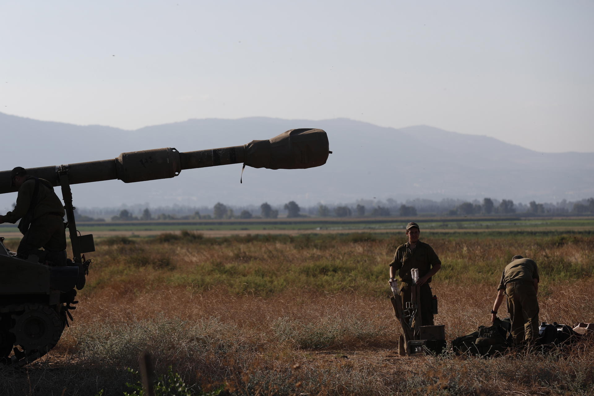 L Armee Israelienne A Frappe Des Positions Du Hezbollah Au Liban Le Temps