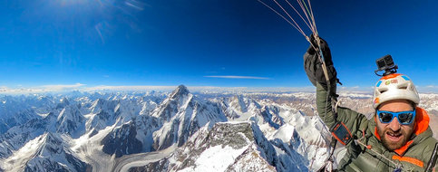 Voler à 9000 mètres d’altitude en parapente? «C’est possible»