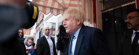 «This England», Boris Johnson et son pays face au virus