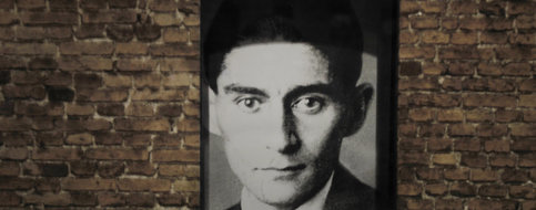 La vie de Kafka sur le petit écran, des hamacs de lecture au Brésil: l’actualité du monde des livres