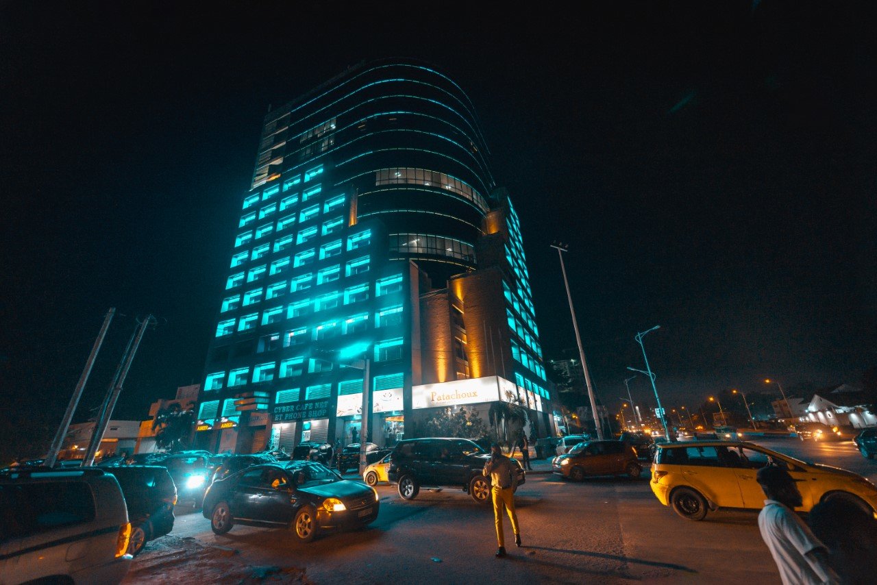 Un restaurant-pâtisserie à la mode dans les beaux quartiers de Kinshasa