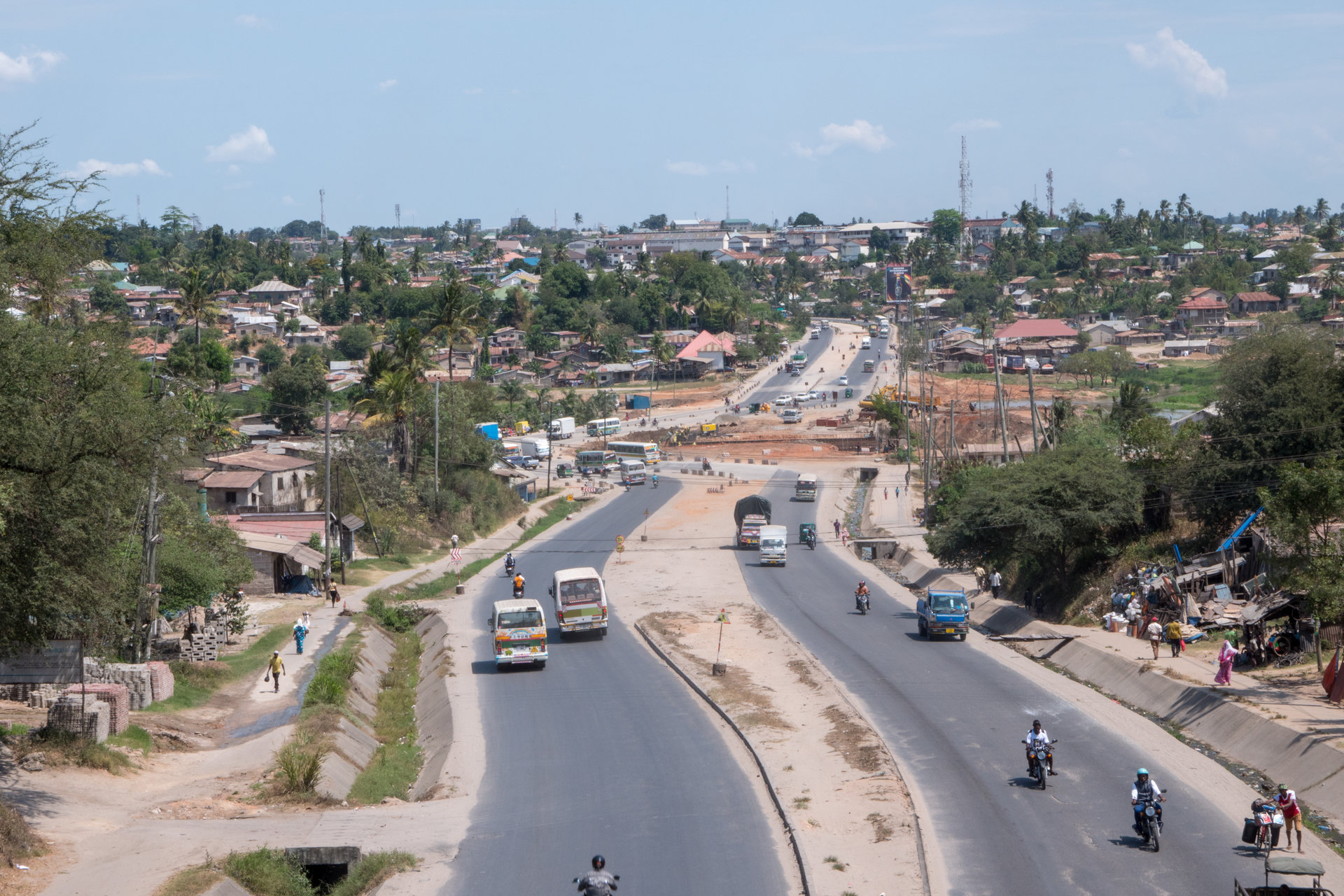 Les autorités construisent un voie rapide pour désenclaver Mbagala
