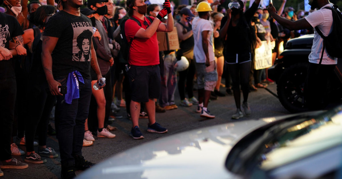 Protests in Atlanta after African American dies in attempted arrest