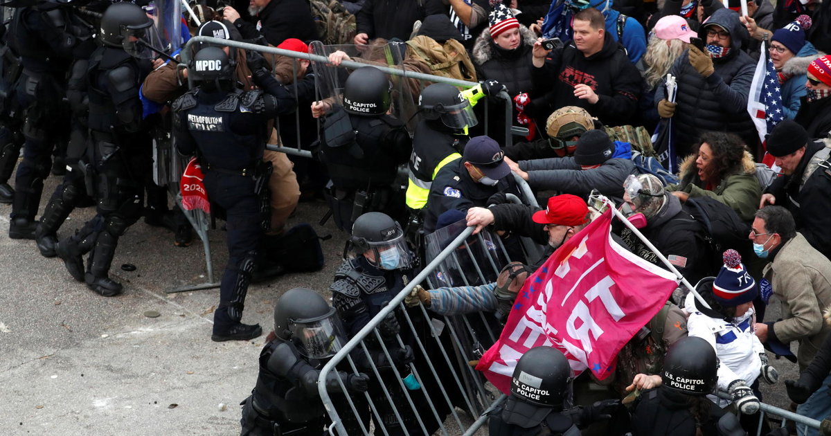 Au Capitole, l’incroyable impréparation de la police - Le Temps