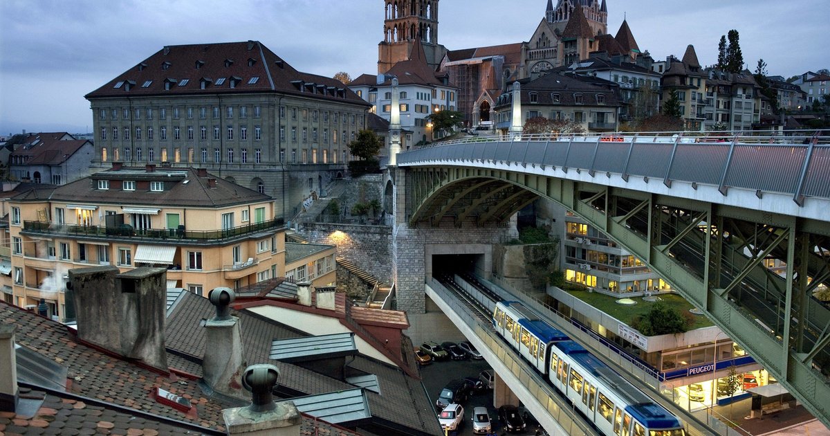 Contre les tentatives de suicide, Lausanne renforce la sécurité du pont Bessières