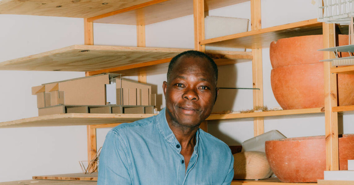 Prix Pritzker 2022, le Burkinabé Francis Kéré développe une architecture adaptée à l'Afrique