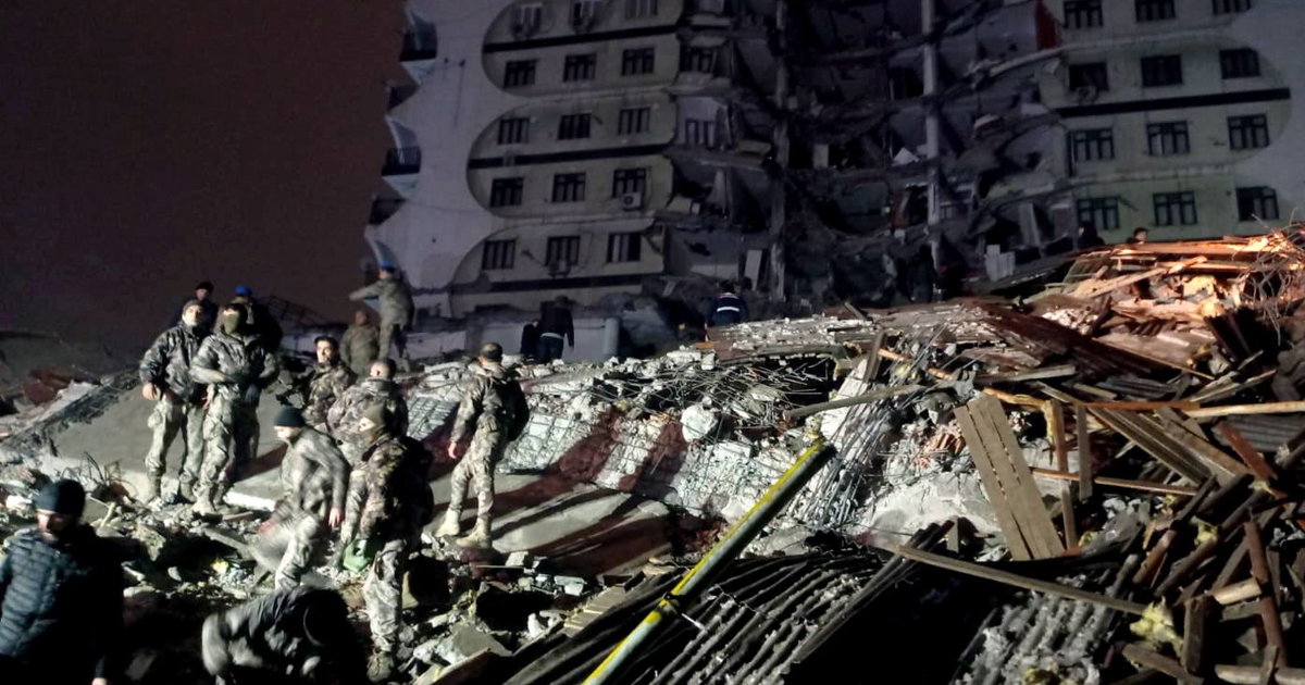 Un violent séisme fait près de 240 morts en Turquie et en Syrie