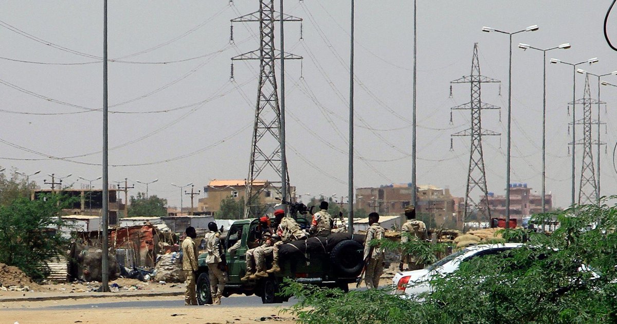 Au moins trois civils tués à Khartoum dans une guerre des généraux