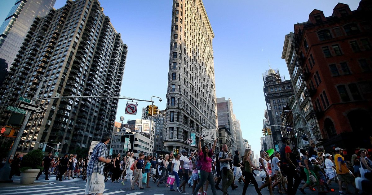 “Iconic ‘Flatiron’ Building in New York City Auctioned for 1 Million”